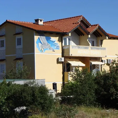 公寓 2 Ivankovic *